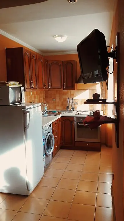 Lesik Hotel Kijów 0*,